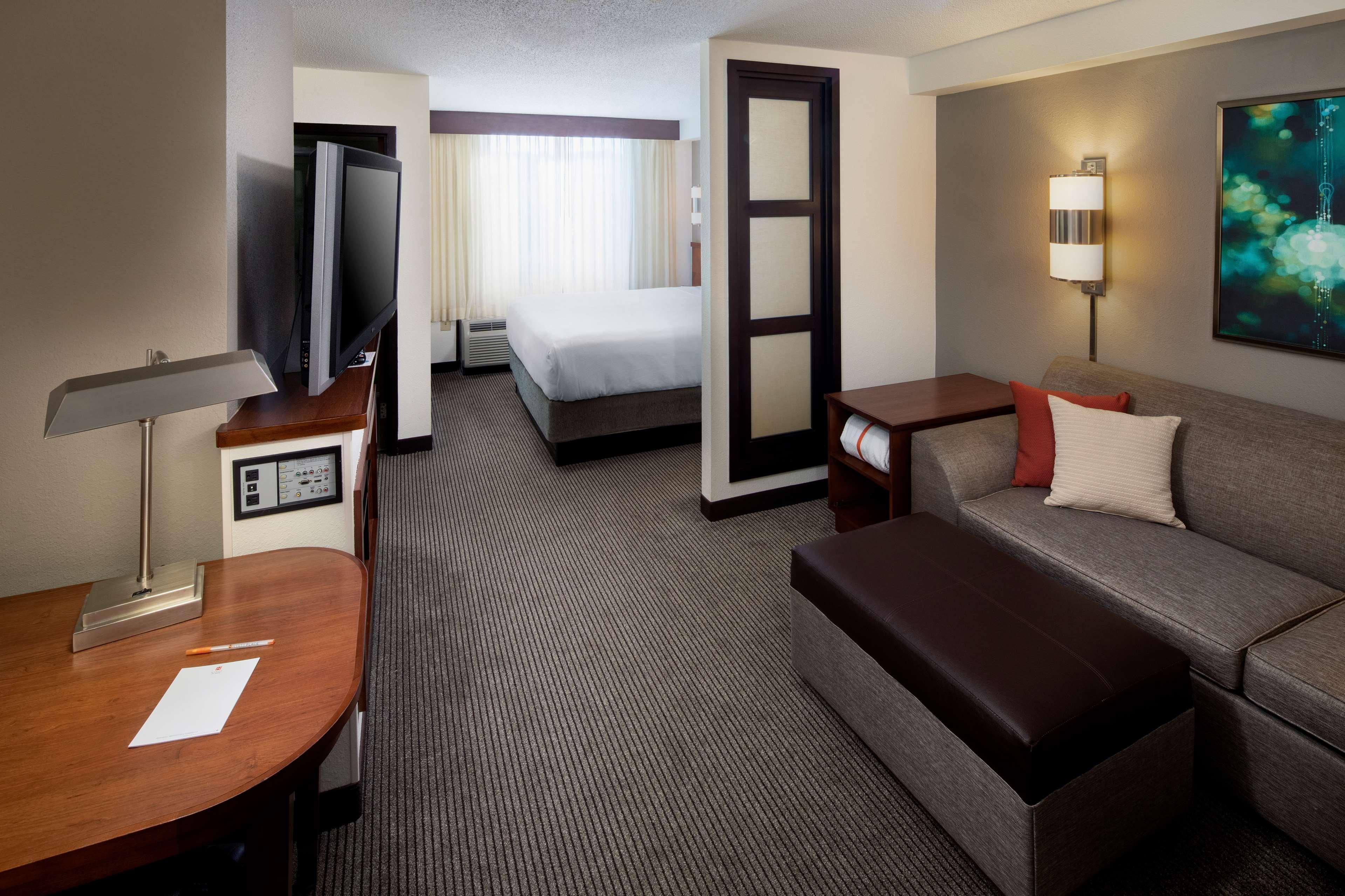Hyatt Place Dallas Park Central Exteriér fotografie