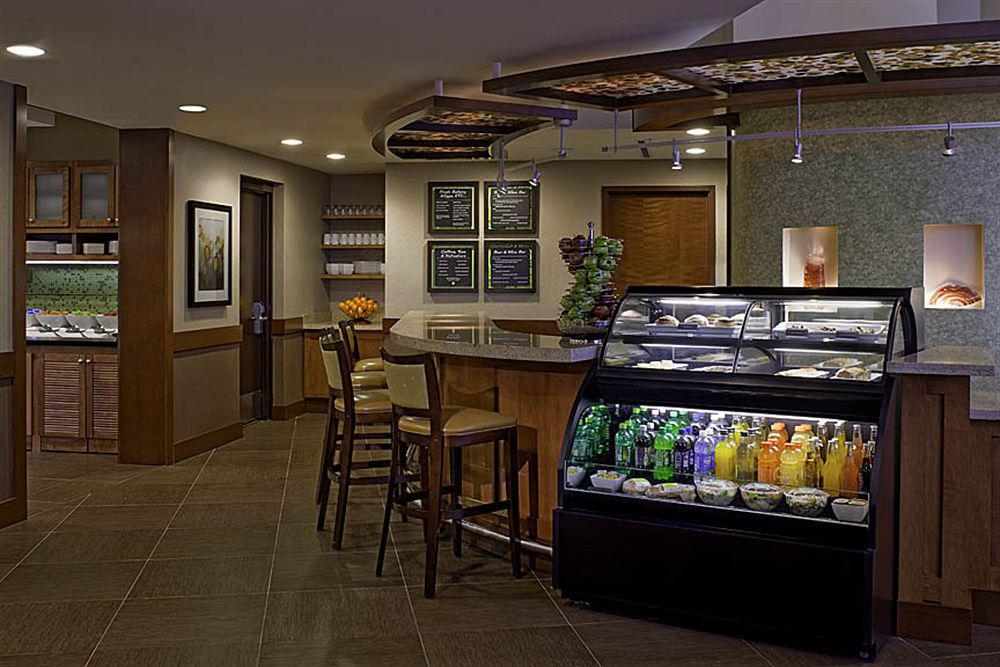 Hyatt Place Dallas Park Central Restaurace fotografie